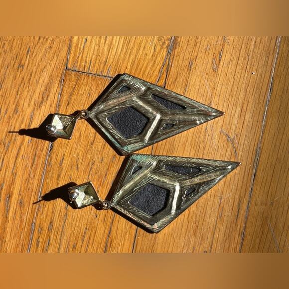 Vintage costume Jewelry Lot - Hoops and Dangles - Picture 3 of 9